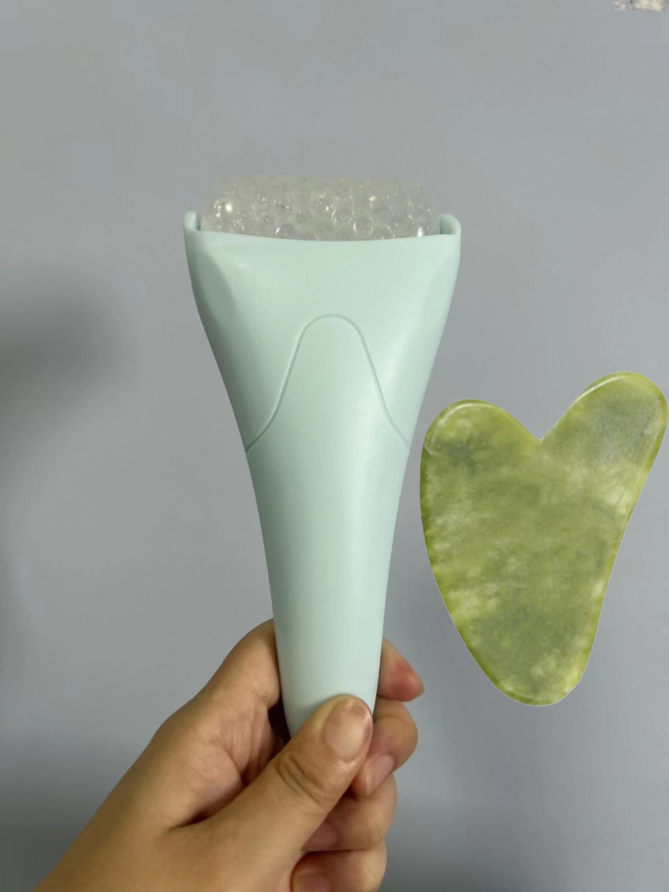 Veya Ice Roller facial skincare tool, product photo 11